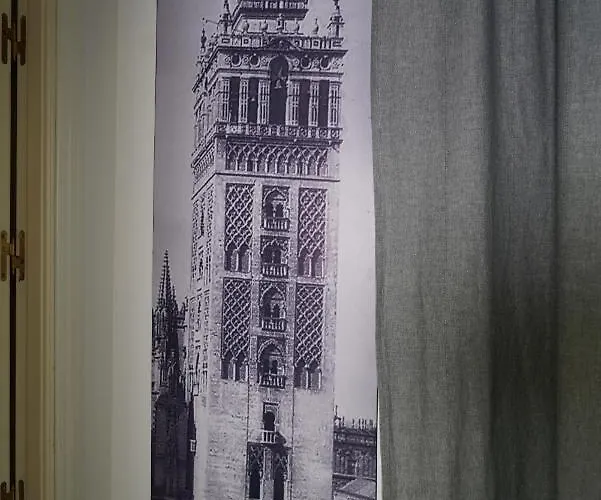 Balcon Giralda Center & Sweet Seville